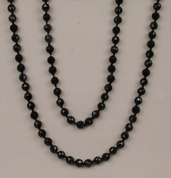 Necklace (rope) — Unknown