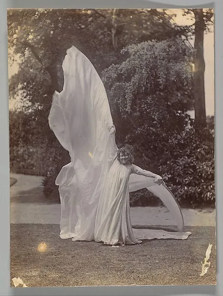 Loie Fuller Dancing — Samuel Joshua Beckett