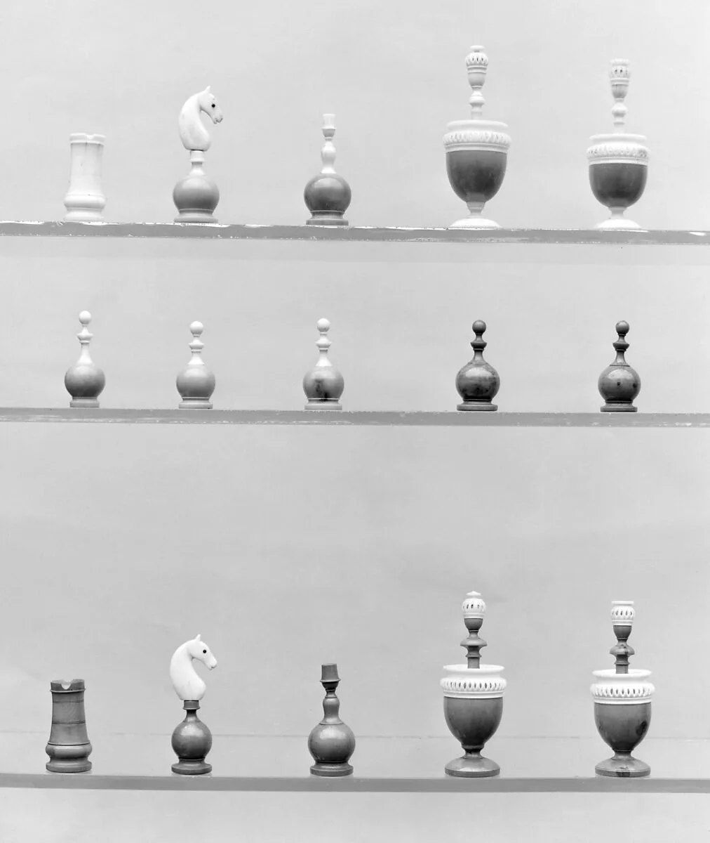 Chessmen, board, and box — Unknown