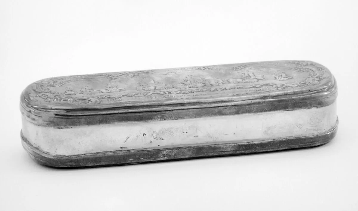 Tobacco box — Giese