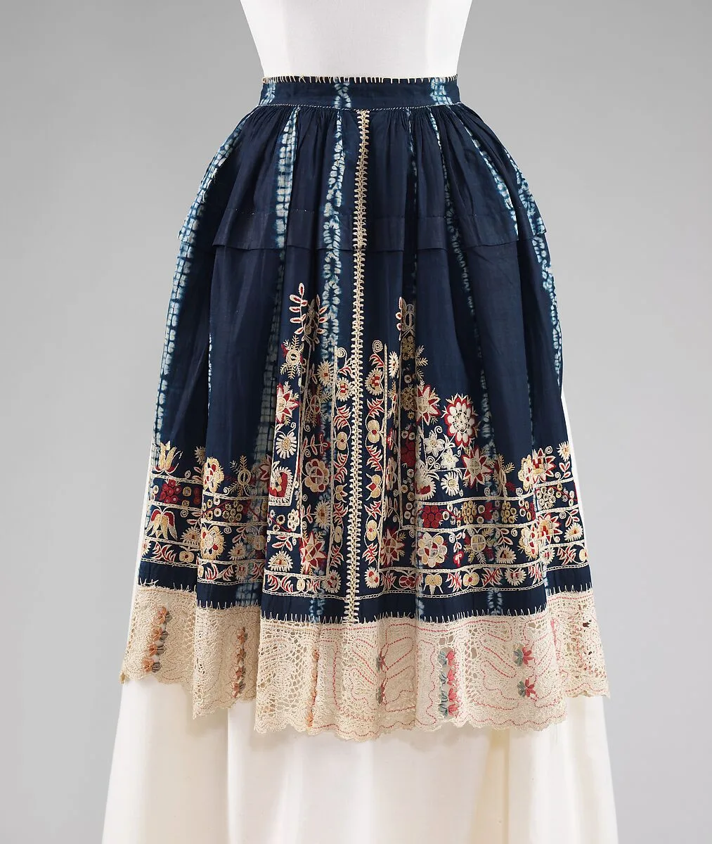 Apron — Unknown