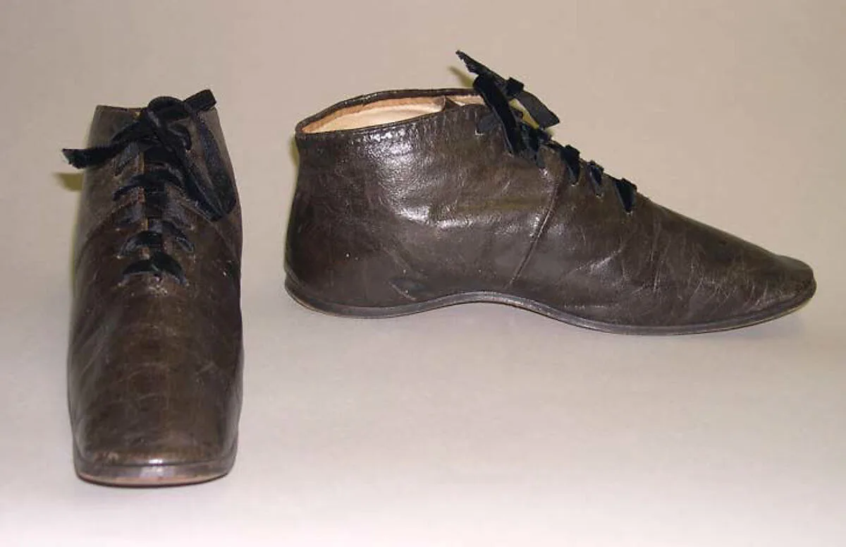 Shoes — Unknown