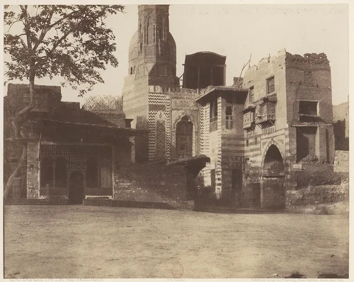 Boûlâk, Carrefour (Mosquée, Café, etc.)
