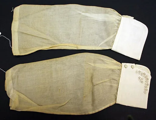 Undersleeves