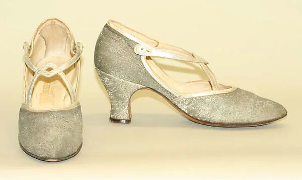 Evening shoes — I. Miller