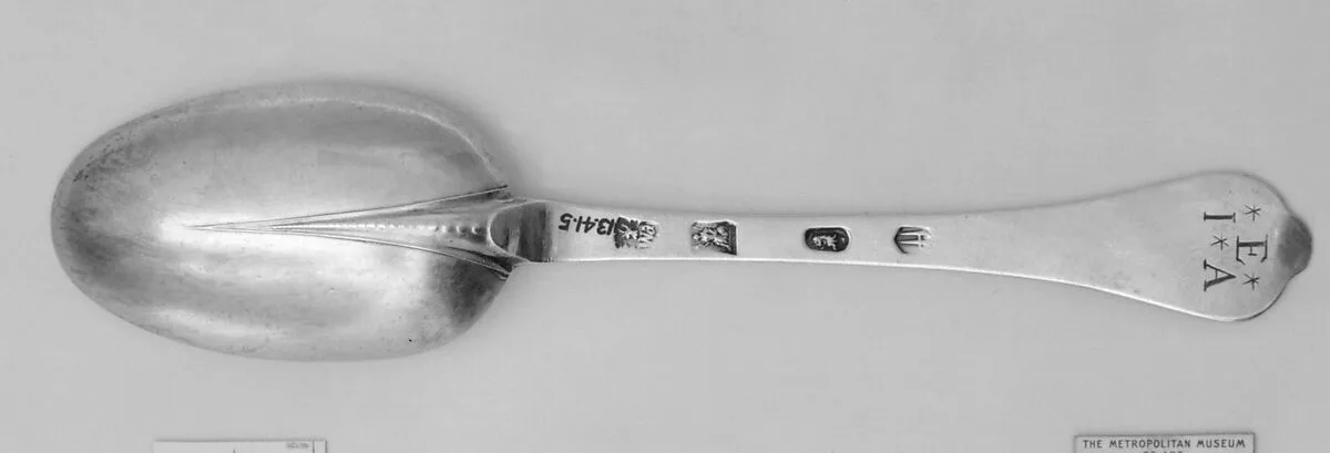 Spoon — Benjamin Watts