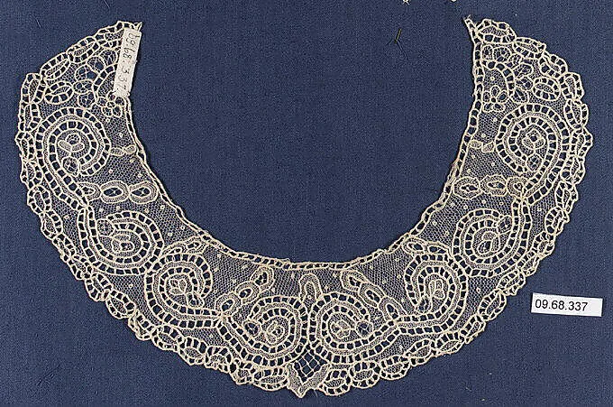 Collar — Unknown