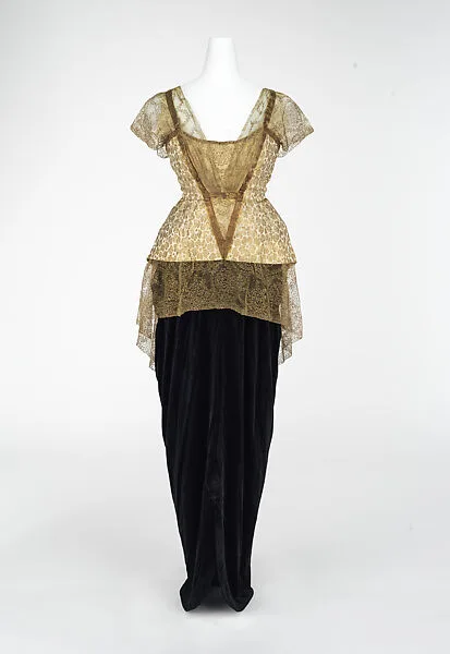 Evening dress — Jeanne Hallée