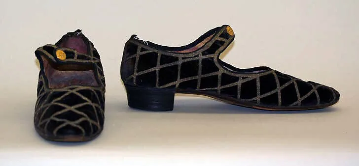 Shoes — Unknown