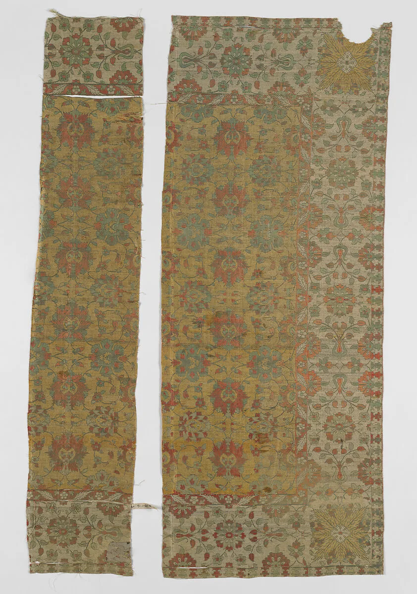 Textile Fragments — Unknown