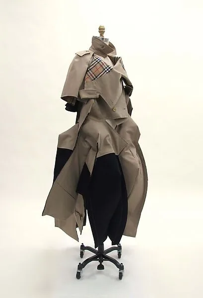 Trench coat — Burberry|Comme des Garçons|Rei Kawakubo