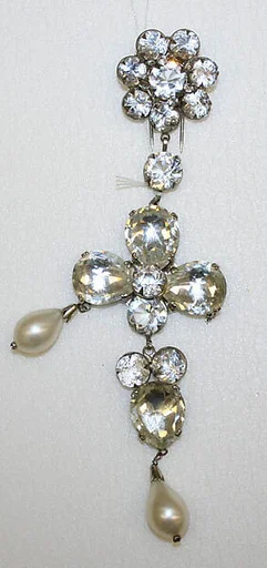 Brooch