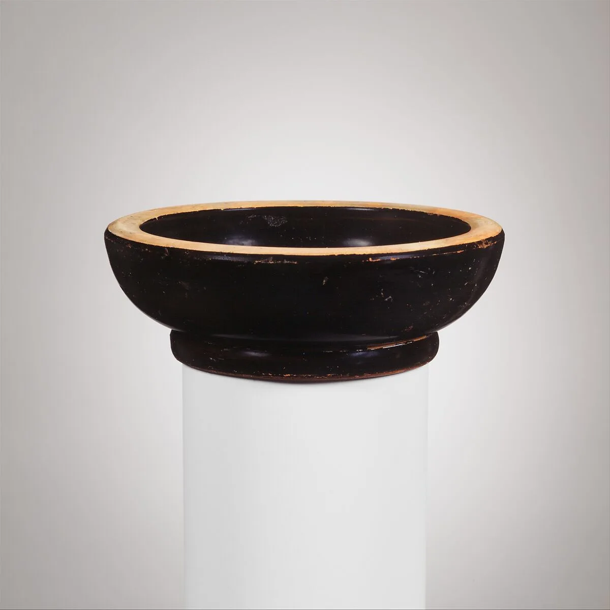 Terracotta dish — Unknown
