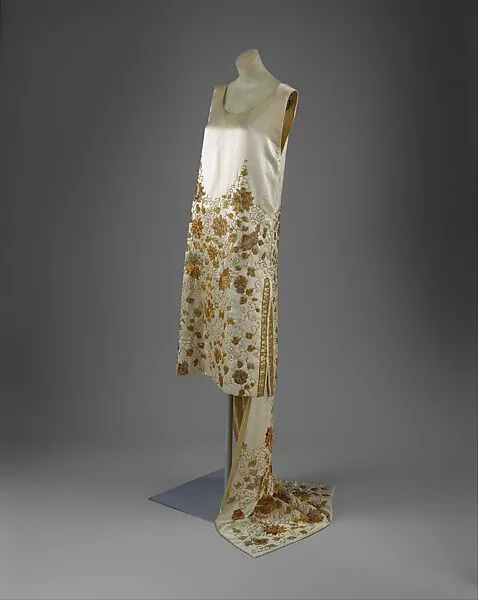 Evening dress — House of Worth