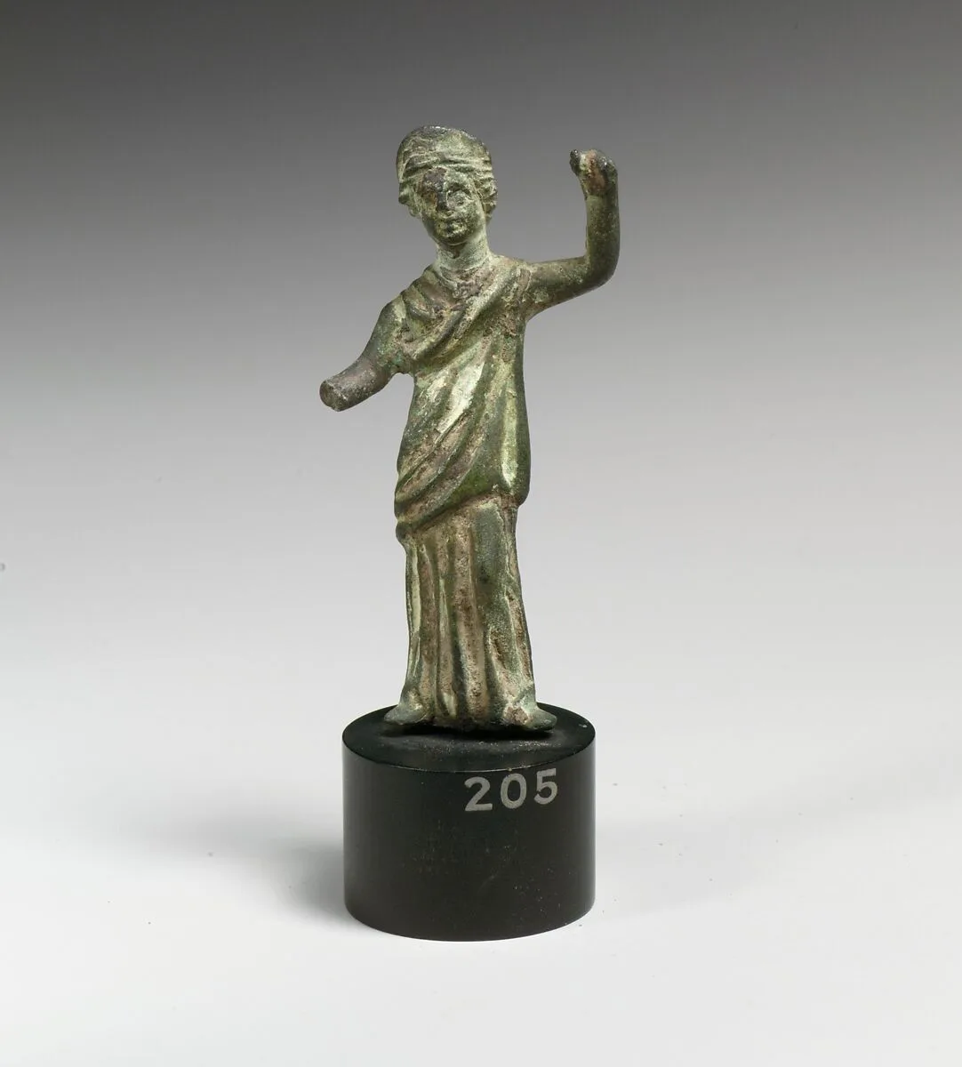 Bronze statuette of a goddess — Unknown