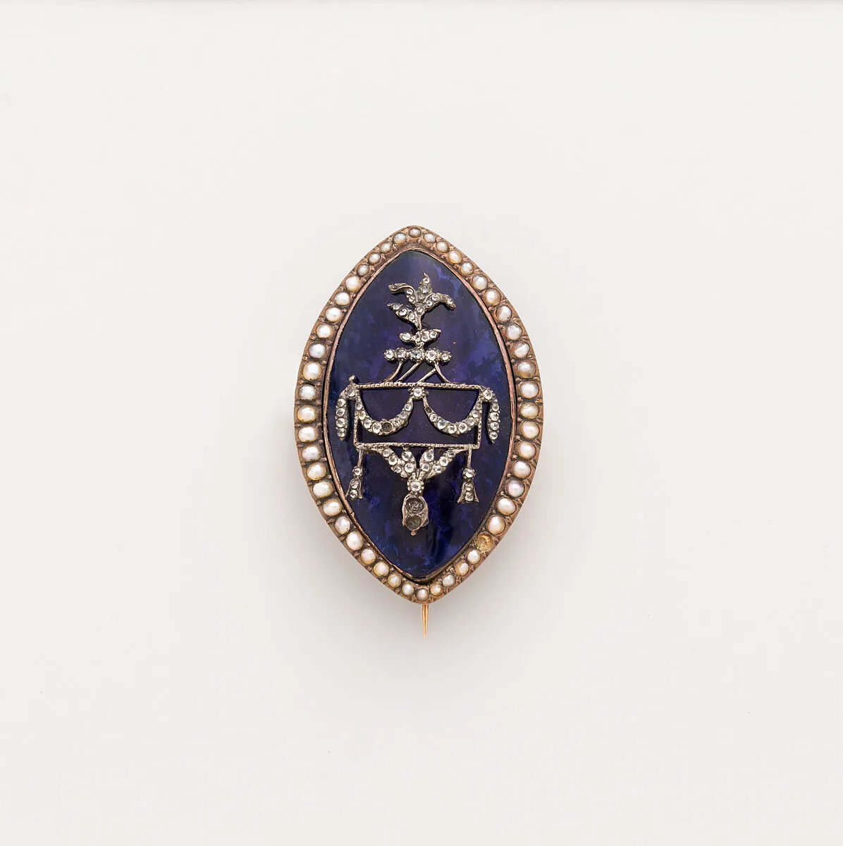 Brooch — Unknown