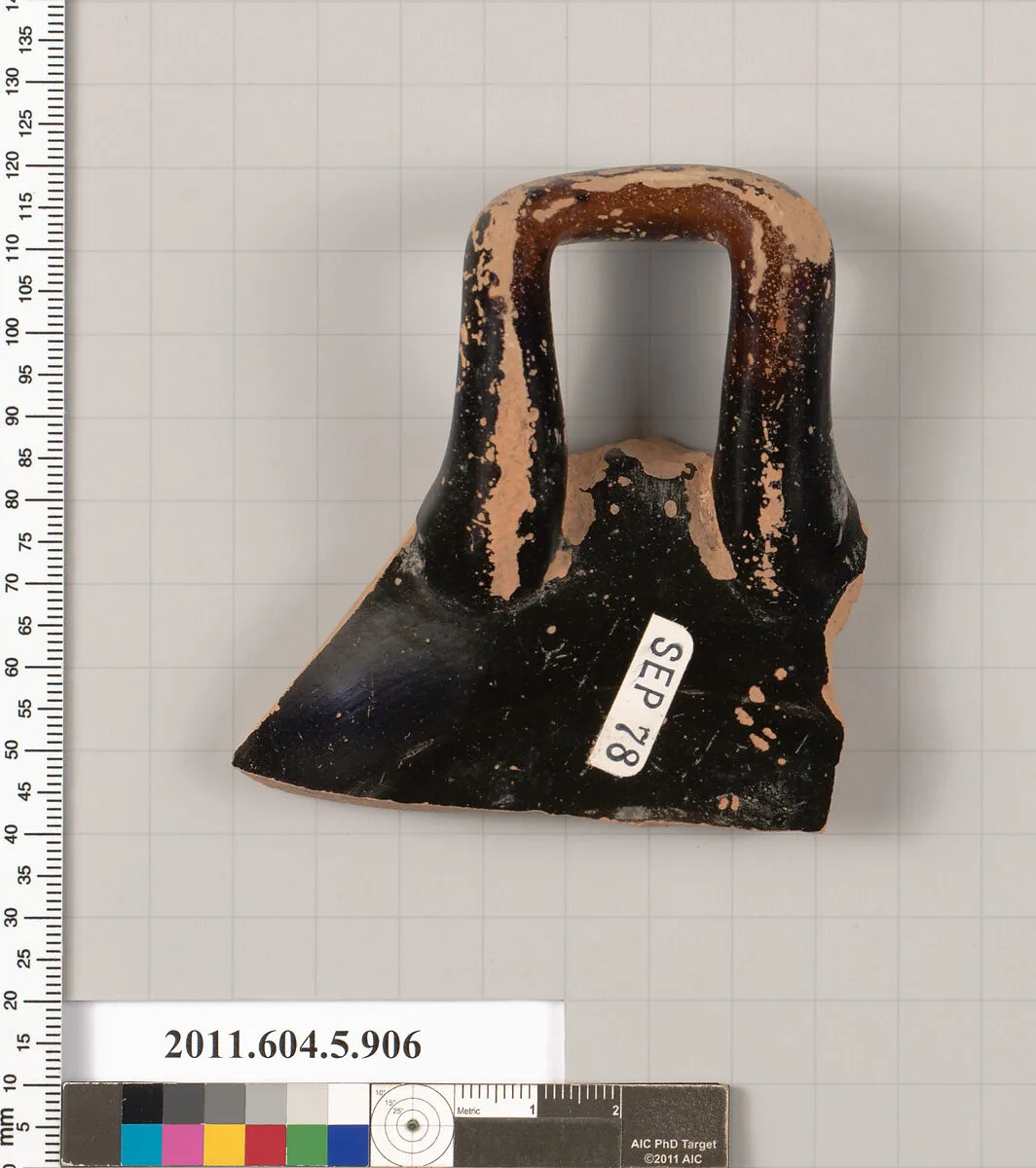 Terracotta fragment of a kylix (drinking cup) — Unknown