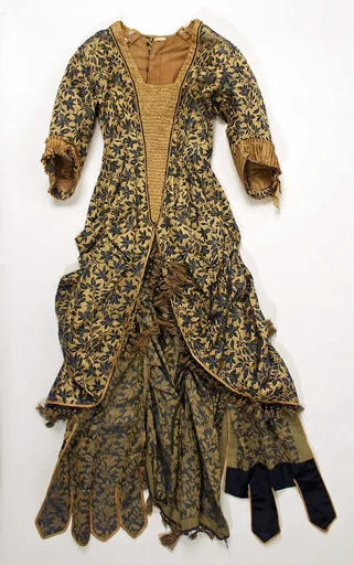 Overdress