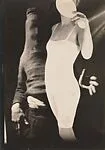 Hand and Woman — Maurice Tabard