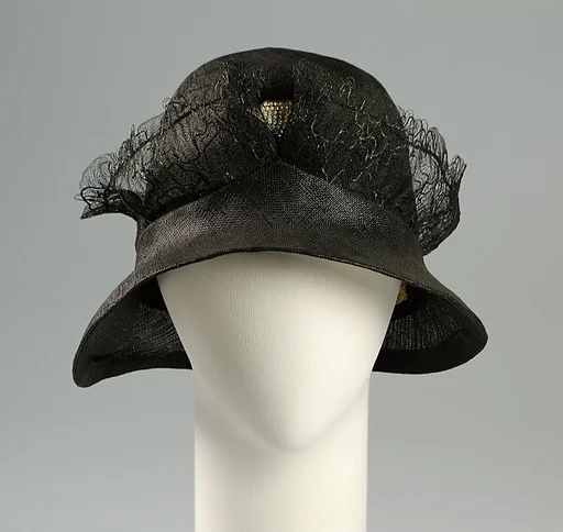 Dinner cloche