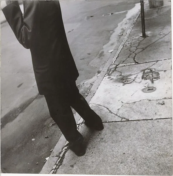 Untitled — Leon Levinstein