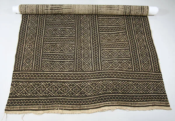Wrapper (Bogolanfini) — Unknown