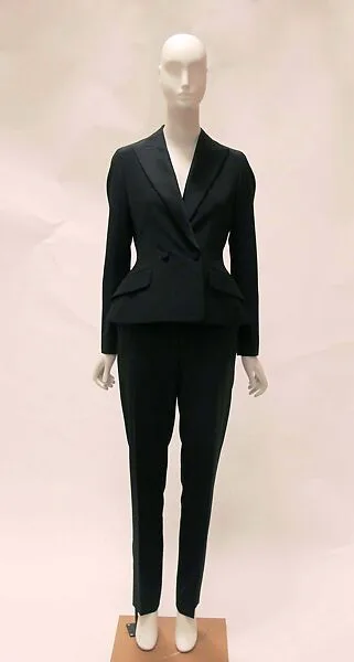 Ensemble — Raf Simons|House of Dior