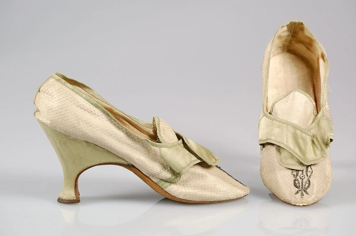 Shoes — Unknown