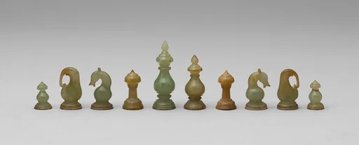 Chessmen (32) and board with box