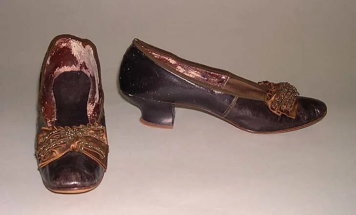 Slippers — Unknown