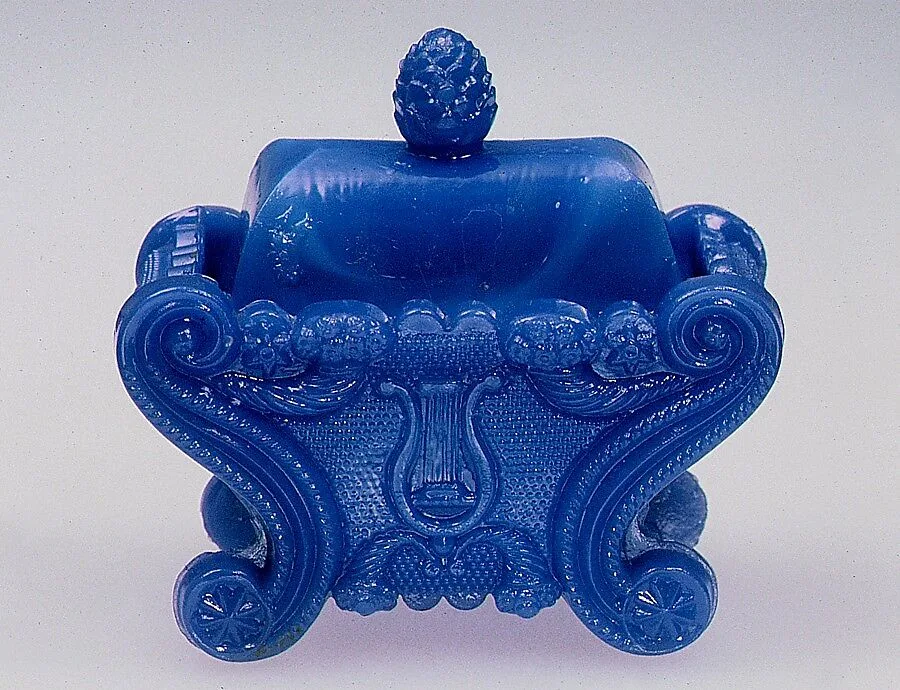 Covered salt — Boston & Sandwich Glass Company