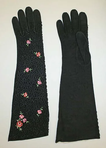 Evening gloves