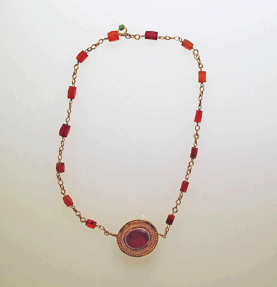 Necklace — Unknown