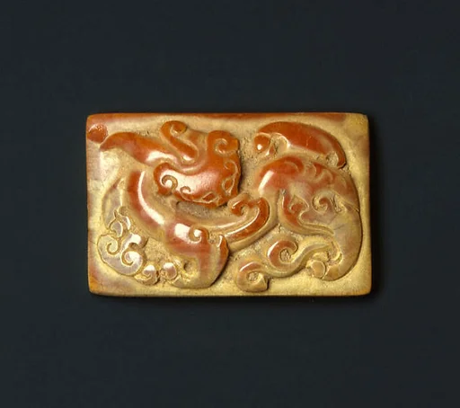 元  琥珀螭紋牌飾|Ornamental plaque