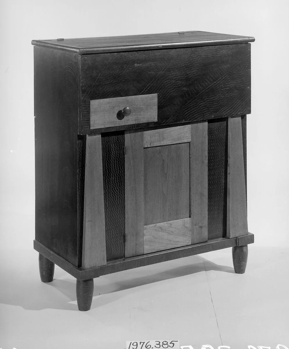 Commode — Stephen A. Fish