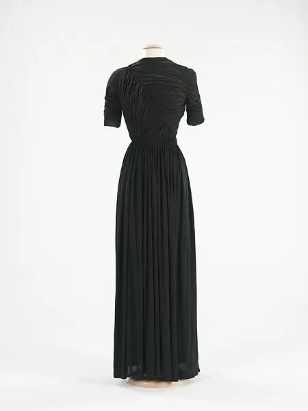 Evening dress — Madame Grès (Germaine Émilie Krebs)
