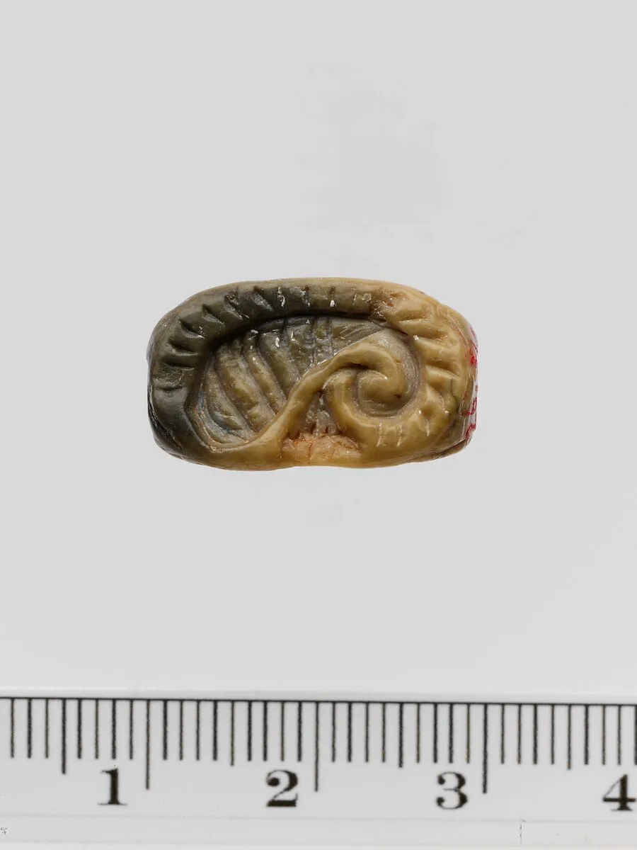 Steatite triangular prism — Unknown