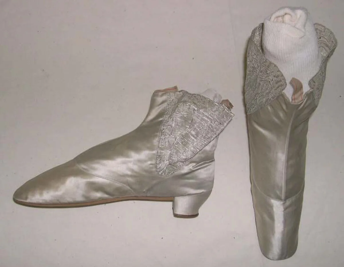 Boots — Unknown