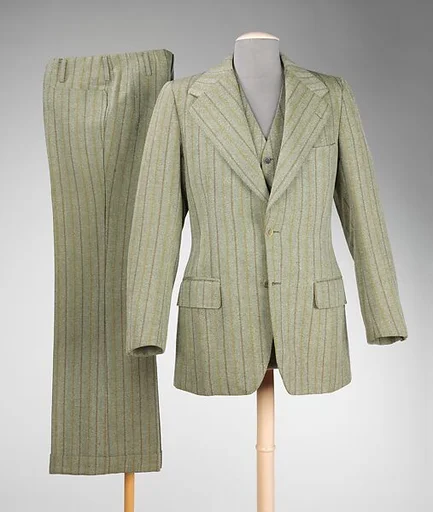 Suit