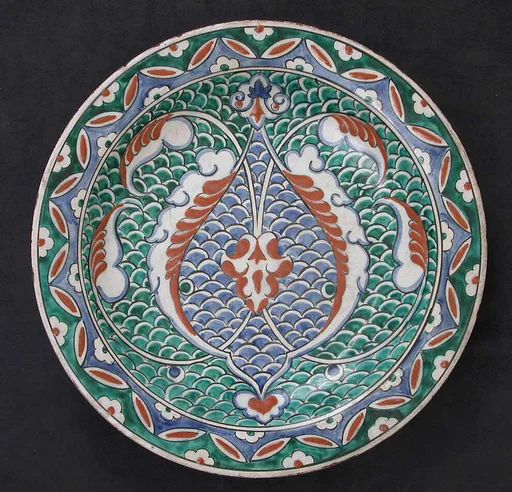 Dish with Scale-Pattern Design