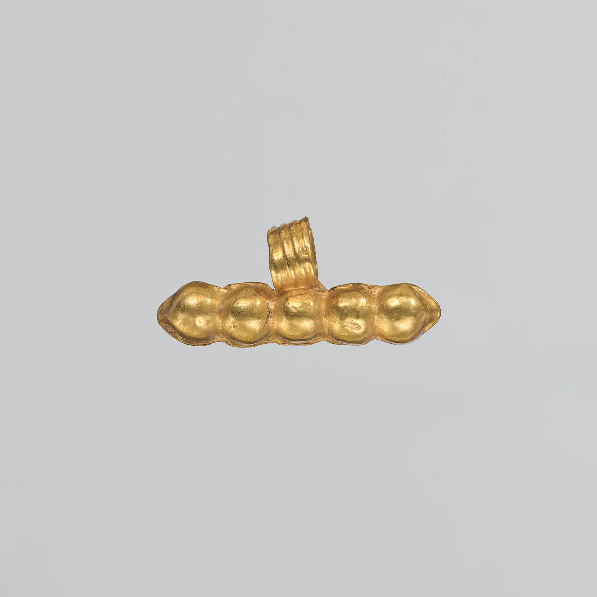 Gold pendant — Unknown
