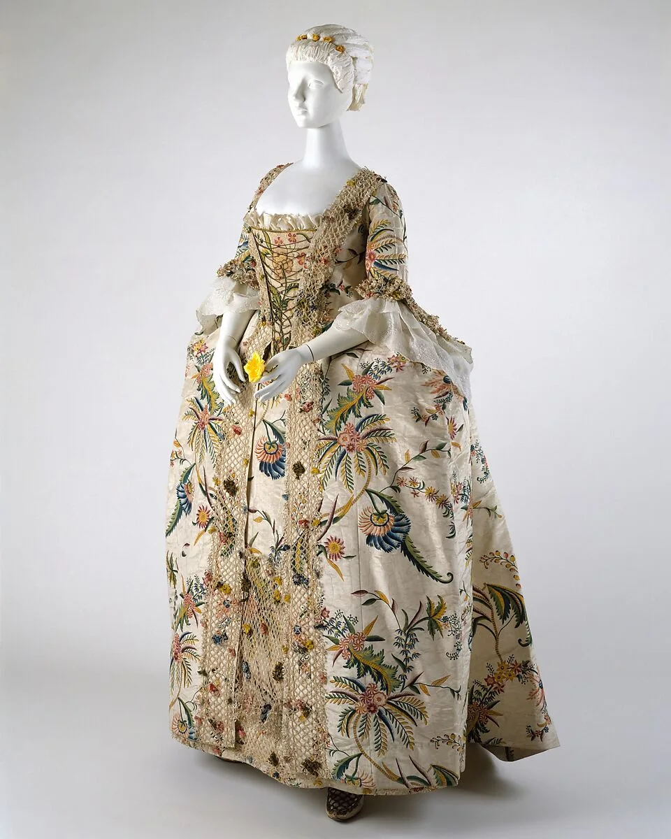 Robe à la Française — Unknown
