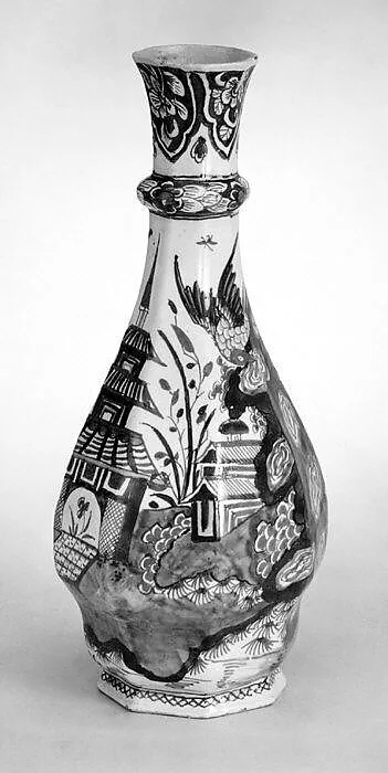 Vase — Lowys Fictoor