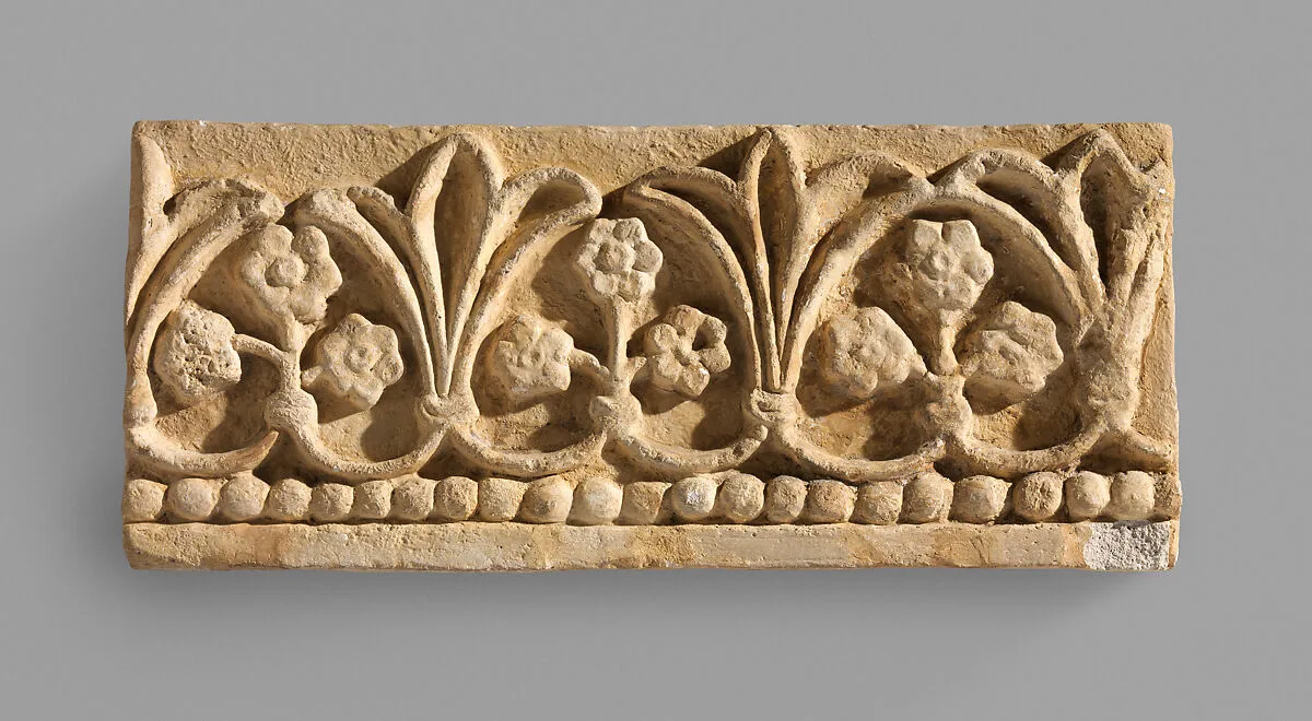 Wall decoration with floral and vegetal design — Unknown