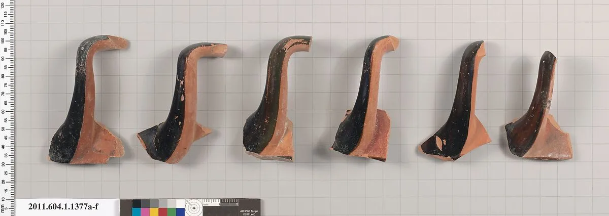 Terracotta fragments of kylikes (drinking cups) — Unknown