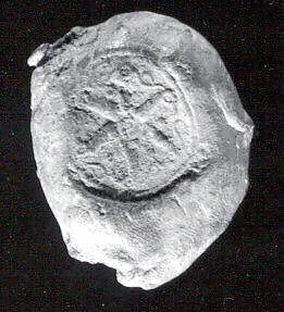 Sealing with stamp seal impressions: radiating griffins; banquet scene — Unknown