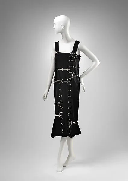 "Ring" dress — Christopher Kane