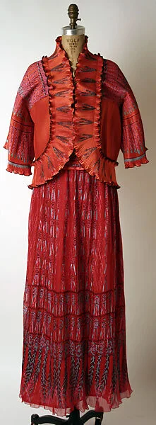 Ensemble — Zandra Rhodes