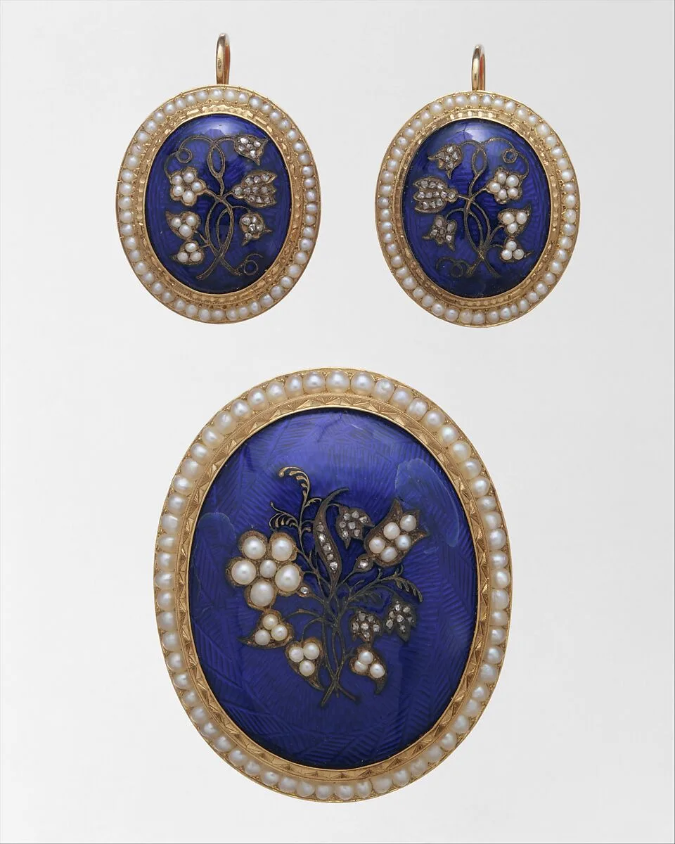 Earrings — Edward Burr