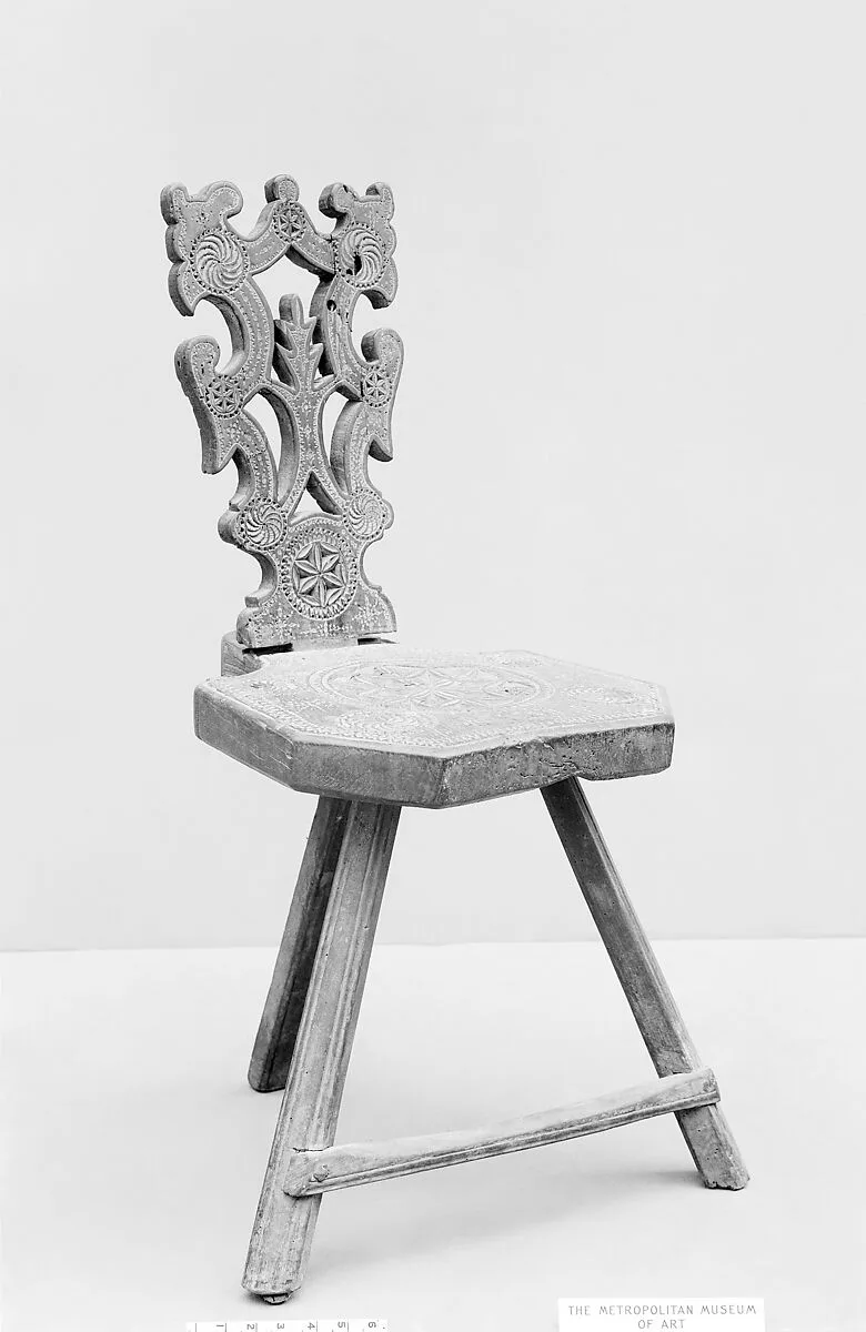 Chair — Unknown
